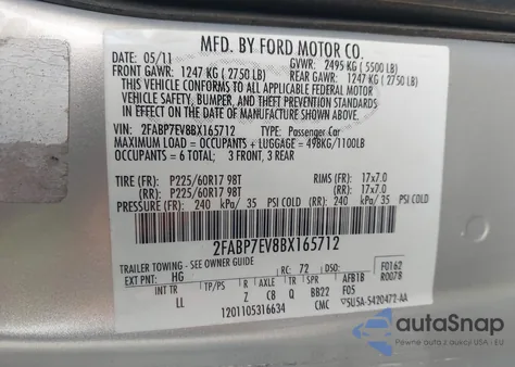 2011 Ford Crown Victoria Lx z USA, uszkodzony, nr VIN 2FABP7EV8BX165712